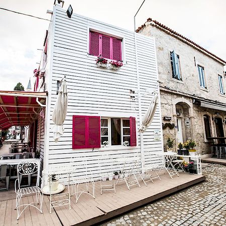 The White Hotel Алачати Экстерьер фото